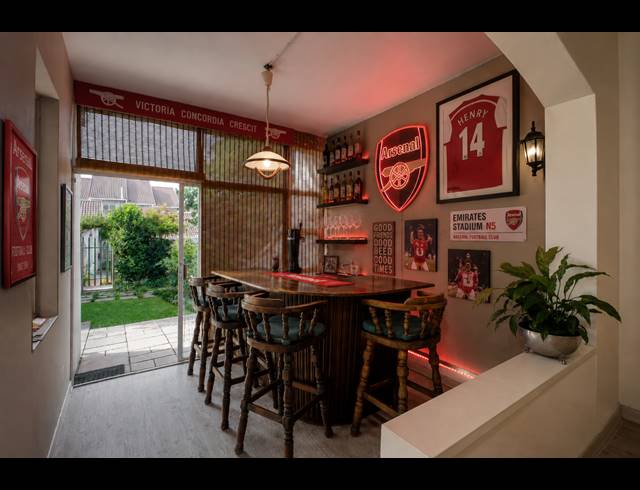 4 BEDROOM APARTMENT FOR SALE IN FAIRLAND